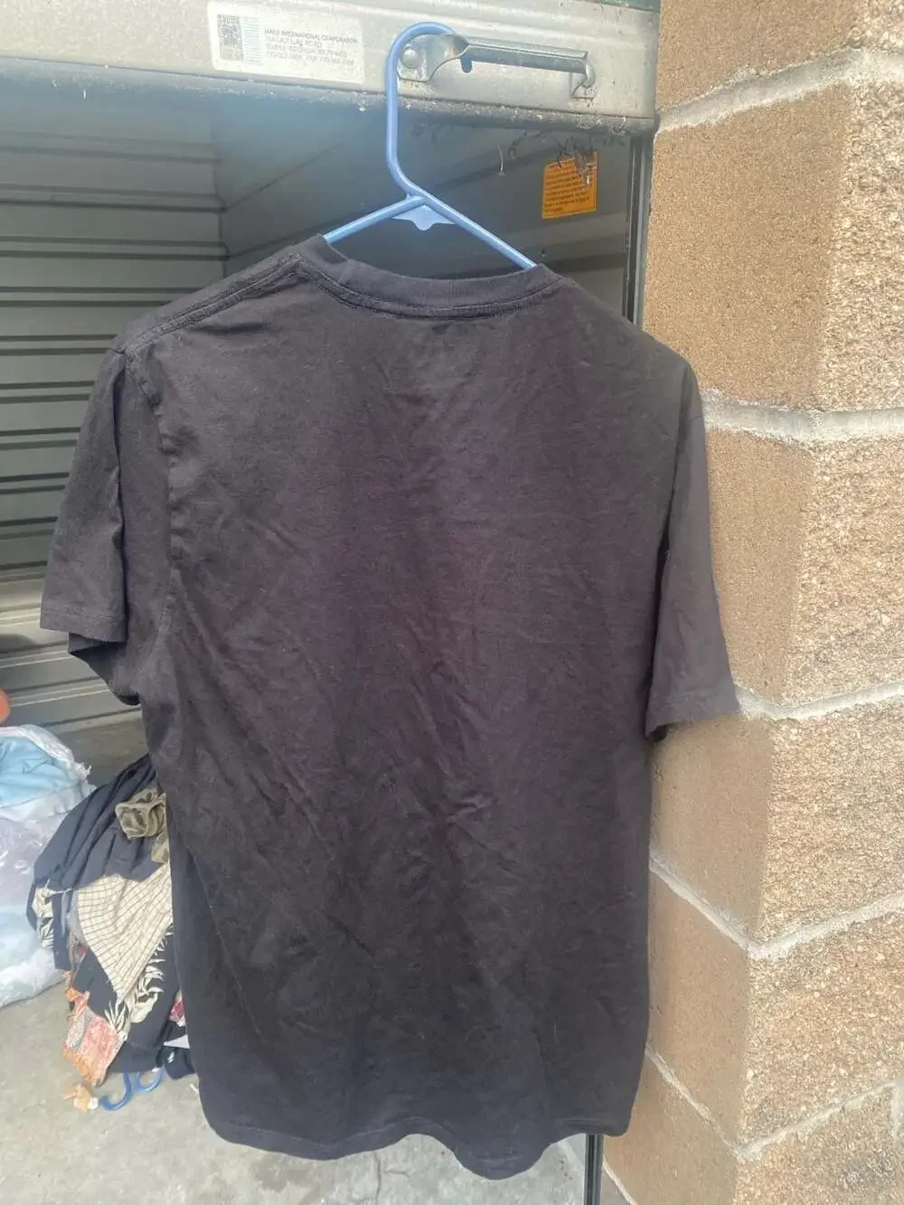 Guess Los Angeles Black Gold Logo Graphic T-Shirt Size XL - Picture 6 of 9